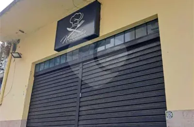 Terreno com  casas velhas próximo ao metrô s. judas