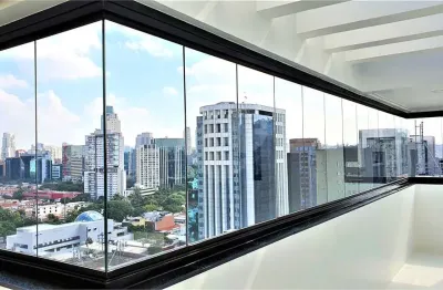 Apartamento de 66m² com vista privilegiada e planta livre!