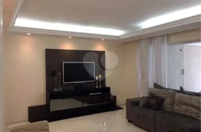 Casa com 3 quartos à venda na Rua General Lindolfo Câmara Filho, --, Saúde, São Paulo