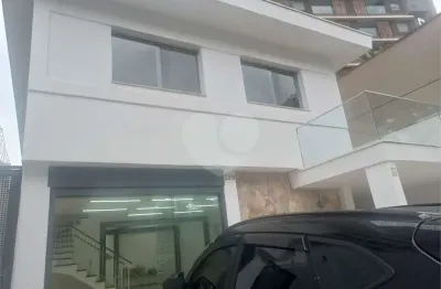 Casa comercial para alugar na Rua Professor Doutor José Marques da Cruz, --, Brooklin, São Paulo