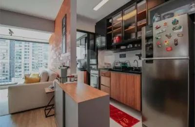 Apartamento impecável a venda. todo mobiliado. alto padrão, condomínio novo e completo em pinheiros.