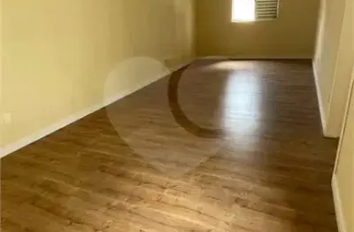 Apartamento com 2 quartos à venda na Rua dos Pinheiros, --, Pinheiros, São Paulo