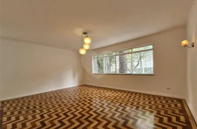 Casa com 3 quartos à venda na Rua Xavier Gouveia, --, Campo Belo, São Paulo
