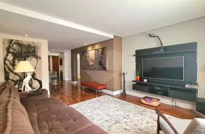 Apartamento penthouse com jacuzzi em andar alto com 114m², 2 suítes, ilha gourmet na bela vista.