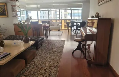 Apartamento com 3 quartos à venda na Rua Emílio de Menezes, --, Higienópolis, São Paulo