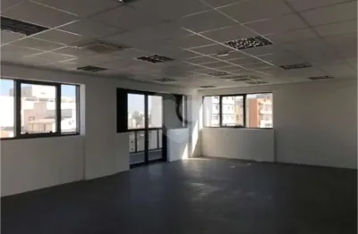 Sala comercial para alugar na Rua Alves Guimarães, --, Vila Madalena, São Paulo