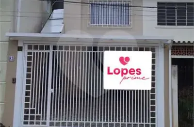 Sobrado mobiliado, vila mariana, todo reformado. 115 m² construído. não perca e agende sua visita.