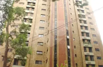 Excelente apartamento amplo à venda no melhor do morumbi com 3 suítes, varanda, 5 dormitórios e 3 vagas. preço imperdível!