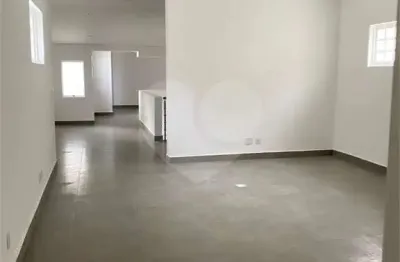 Casa comercial para alugar na Rua Baluarte, --, Vila Olímpia, São Paulo