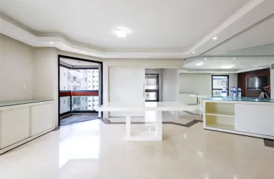 Apartamento com 3 quartos à venda na Rua Doutor Ivo Define Frasca, --, Vila Olímpia, São Paulo