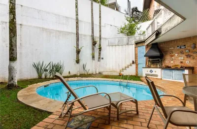 Excelente sobrado amplo com piscina e churrasqueira na cidade jardim. incrível !!!