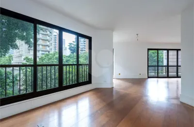 Miolo da vila nova, 210m2 úteis 3 suítes, 3 vagas, terraço, reformado  lazer completo venha conhecer