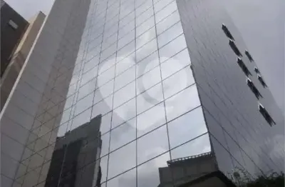 Laje coorporativa de 385,00 m² e 8 vagas em excelente condomínio office completo.