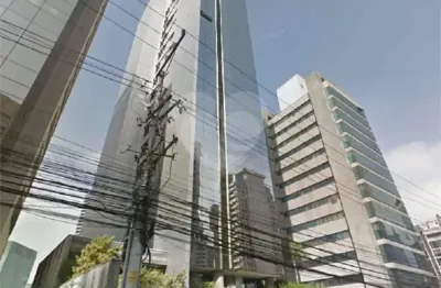 Laje coorporativa de 2 x 192,50m². excelente condições 385,00 m² e 8 vagas em condomínio completo!