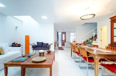 Casa vila nova conceição com 3 suítes, 3 dormitório, 2 escritórios e 3 vagas...