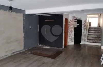 Excelente imóvel comercial e residencial, na vila mariana, com localização incrível e espaçoso. não perca.