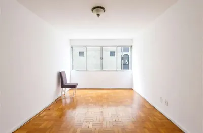 Excelente apartamento á venda para morar ou para investimento. ótima localização. melhor preço da região.