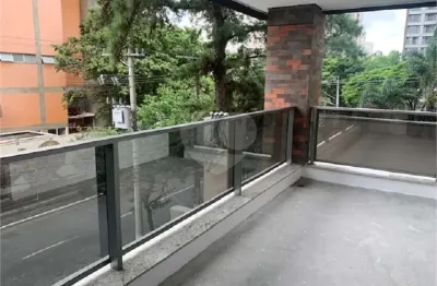 Apartamento estilo garden em moema, 1 suíte, pronto para morar