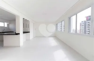 Apartamento à venda nos jardins com 2 dormitórios e 2 vagas