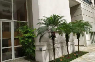 Apartamento moderno alto padrão à venda no itaim bibi. 3 dormitórios, 3 suítes, 3 vagas e muita segurança!