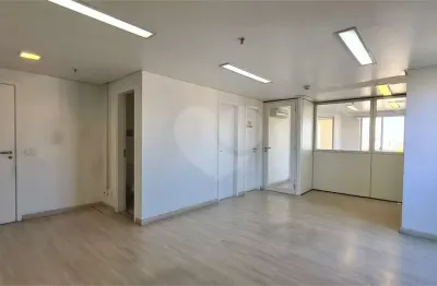 Sala comercial 122m² com varanda andar alto vista livre 2 vagas