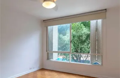 Apartamento com 2 quartos à venda na Avenida Sabiá, --, Moema, São Paulo