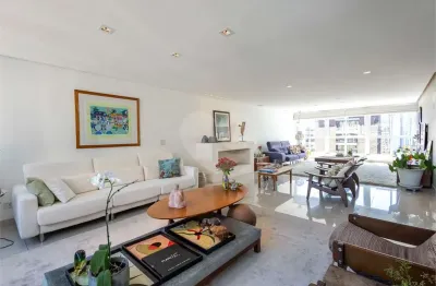 Lindo apartamento amplo e reformado alto padrão nos jardins