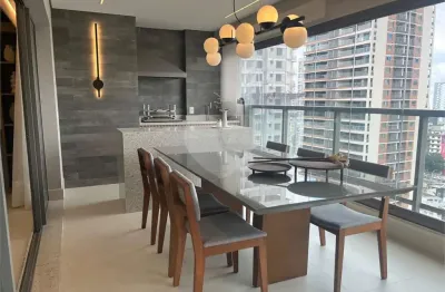 Apartamento à venda de 131 m² na vila mariana com 3 suites e 2 vagas de garagem.
