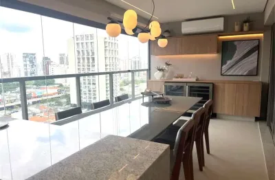 Apartamento à venda de 131 m² na vila mariana com 3 suites e 2 vagas de garagem.