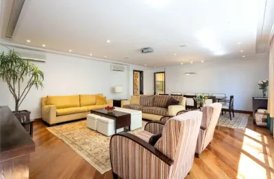 Higienópolis reformado 4 dormitórios, 2suites 2vagas, mobiliado, refinado, pronto para mudar