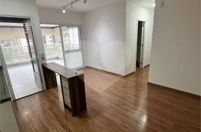 Apartamento com 2 quartos à venda na Rua Paim, --, Bela Vista, São Paulo