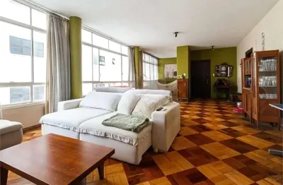 Apartamento com 178 m²,  3 dormitórios, 1 suite, dependência de empregada. 1 vaga - em higienopólis