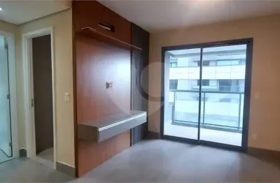 Moema 1 dormitório, varanda, vista para o ibirapuera, pronto para morar!!!