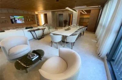 Cobertura com 3 quartos à venda em Moema, São Paulo 