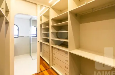 Apartamento sofisticado no coração de higienópolis,