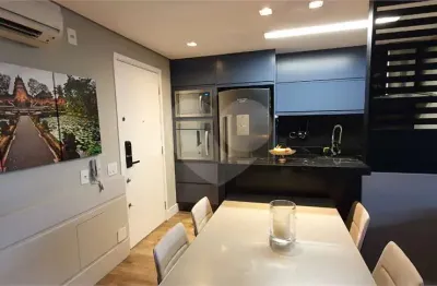Apartamento a venda com 02 quartos, o2 suítes, 01 vaga e 105m² no campo belo