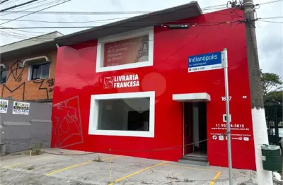 Excelente sobrado na melhor parte de av. indianópolis