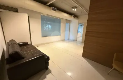 Sala comercial à venda na Avenida Ibirapuera, --, Moema, São Paulo