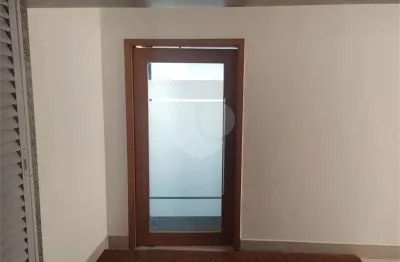 Sala comercial para alugar na Rua Santo Antônio, --, Bela Vista, São Paulo