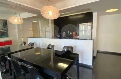 Apartamento com 55m para alugar em moema, lado  pássaros, 2 dormitórios, 1 banheiro, 1 sala e 1 vaga