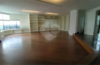 Apartamento de alto padrão para locação com 3 suítes na vila madalena / alto de pinheiros