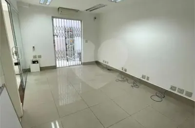 Casa comercial à venda na Rua Almeida Góis, --, Saúde, São Paulo