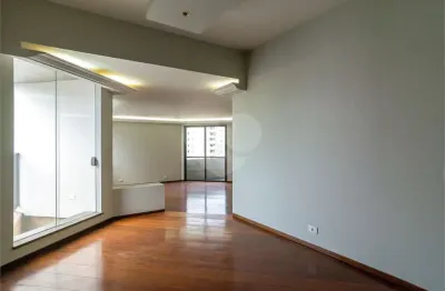Apartamento no paraíso à venda – 4 quartos 1 suíte 3 vagas – 230m² – vista incrível e 1 por andar