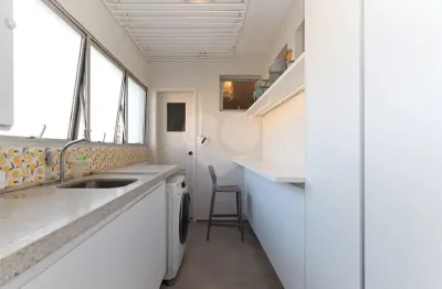 Apartamento com 3 quartos à venda na Rua Gabriele D'Annunzio, --, Campo Belo, São Paulo