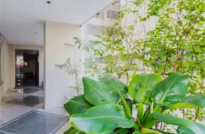 Apartamento de  118 m², a 250 m da av. paulista e da estação brigadeiro do metro.