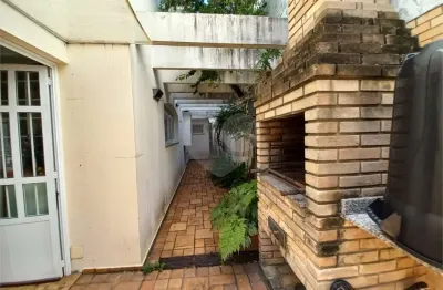 Casa com 3 quartos à venda na Rua João do Prado, --, Aclimação, São Paulo