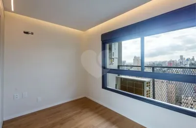 Apartamento todo reformado, sem uso com vista; 2 suites, 2 vagas , lazer completo em pinheiros