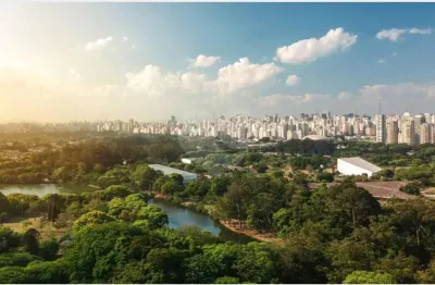 Casa em condomínio fechado com 2 quartos à venda na Avenida Conselheiro Rodrigues Alves, --, Ibirapuera, São Paulo