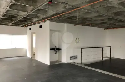 Sala comercial para alugar na Rua Tabapuã, --, Itaim Bibi, São Paulo