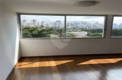 Apartamento na vila olímpia de 110 m² com 2 dormitórios, 1 suíte e 1 vaga